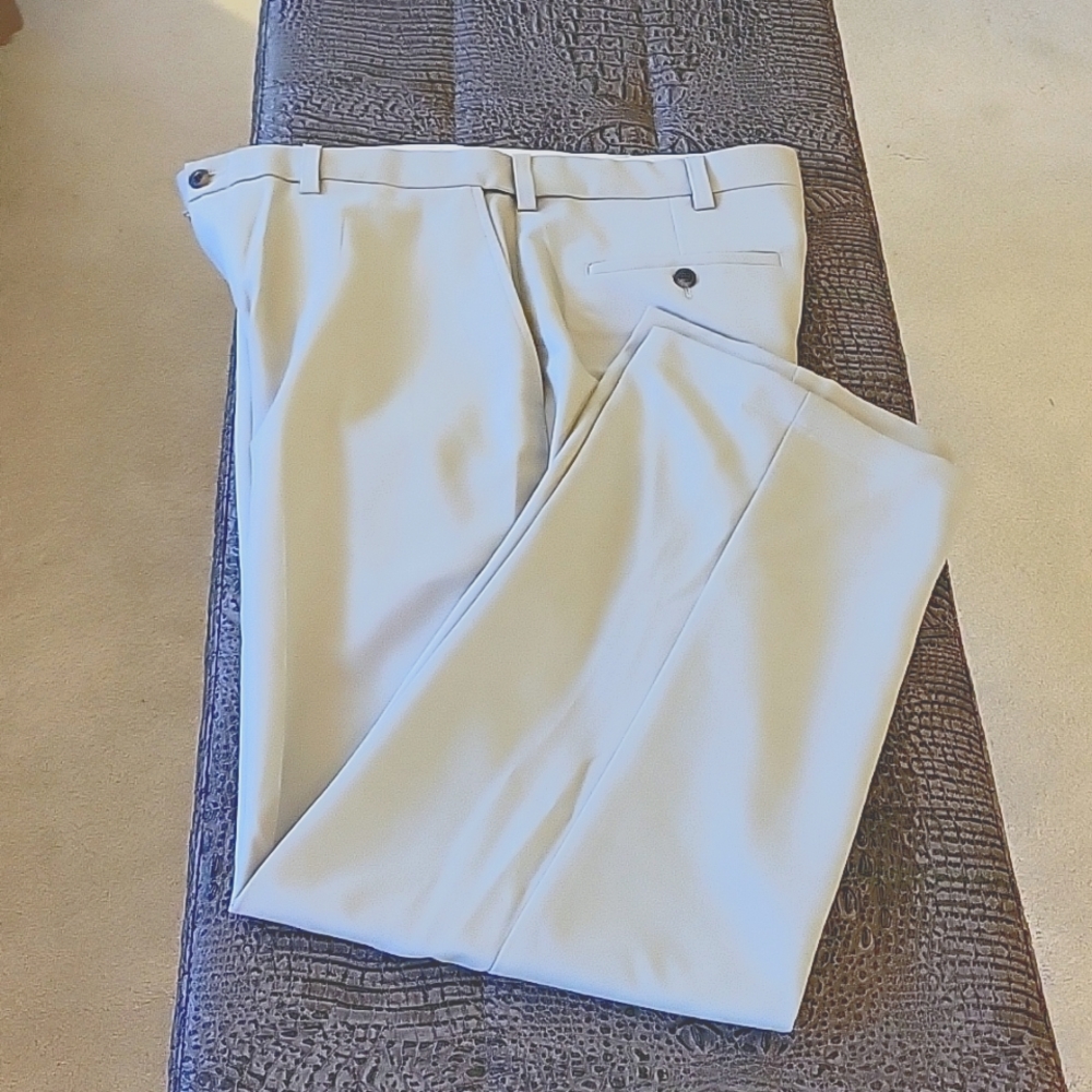 Men's Haggar Dress pants